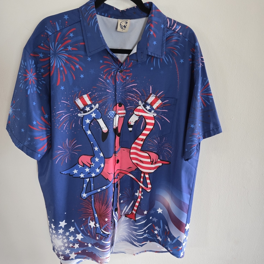 Hardaddy Mens Large Hawaiian Shirt Patriotic Flamingos Fireworks Red White Blue